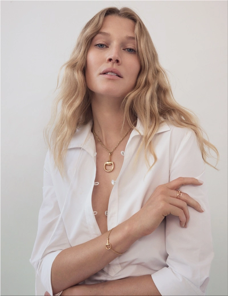 Toni Garrn for Hunger Magazine