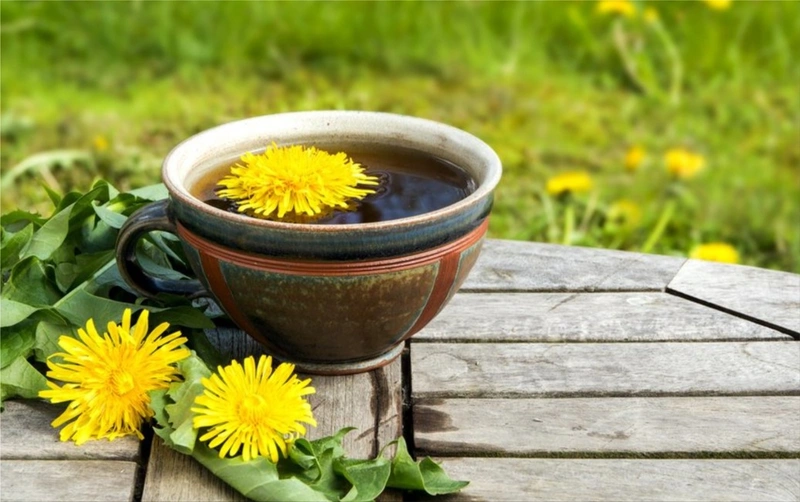 Dandelion tea