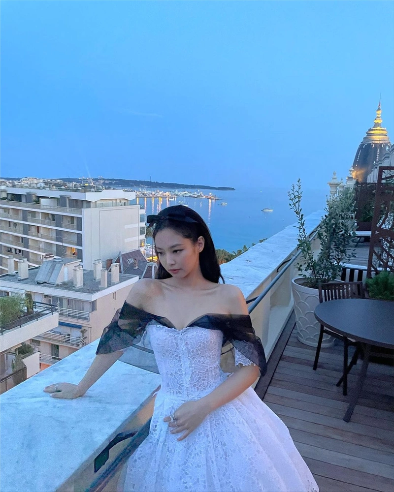 Jennie Kim on Vogue Japan