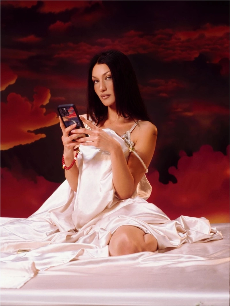 Bella Hadid phone case