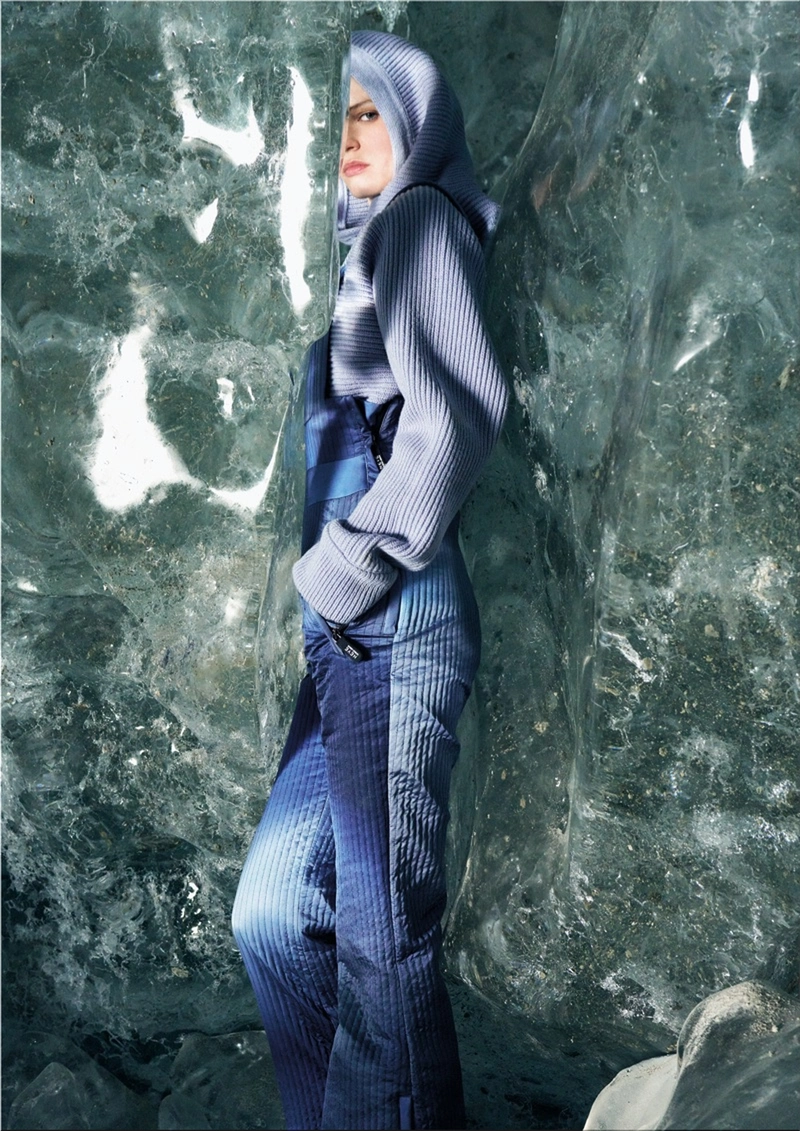 Giorgio Armani Neve 2025 collection