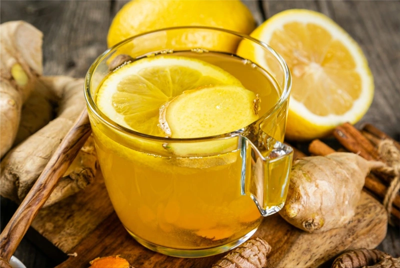 Ginger tea with turmeric