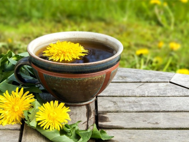 Dandelion tea