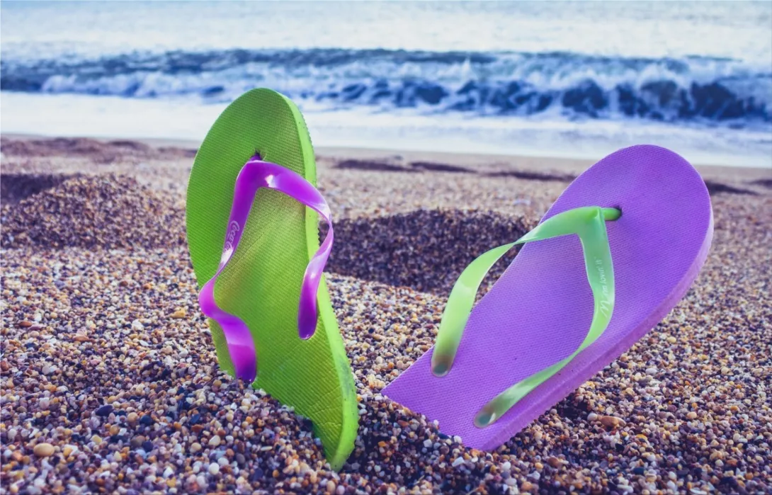 What shoes should you choose when you go boating?
